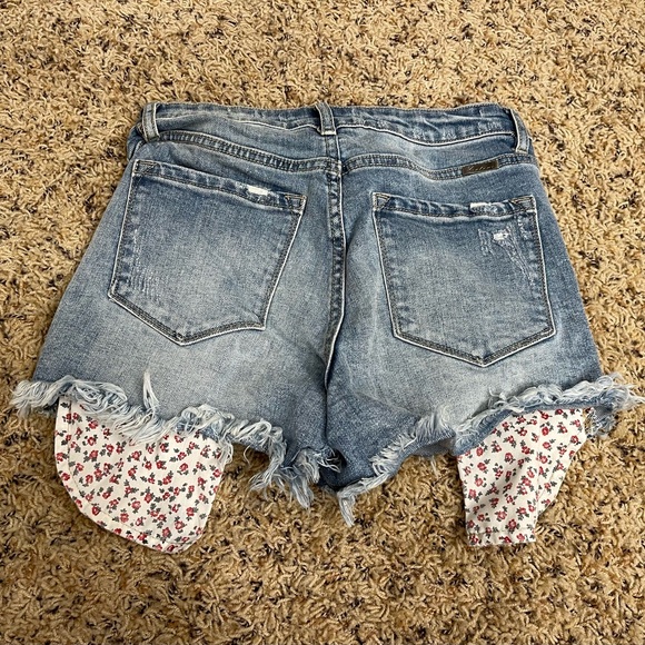 Kancan Shorts size 26 - Picture 2 of 2